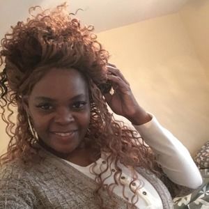Meet your Posher, Deanna